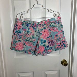 Lilly Pulitzer Ocean View Board Short in “Gypsea?” Size Large